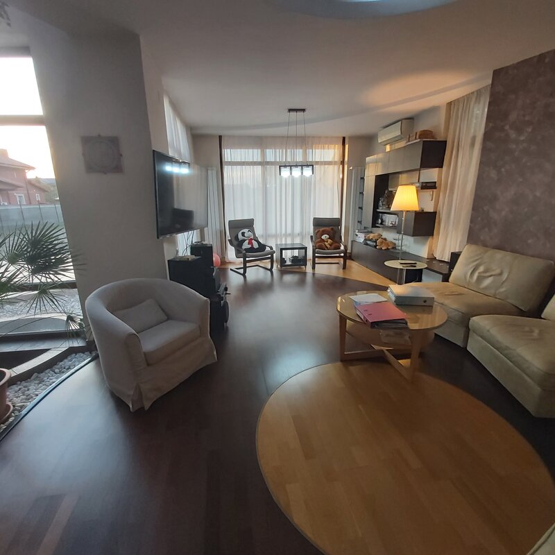 Voluntari, Pipera, vanzare vila, teren 700 mp,